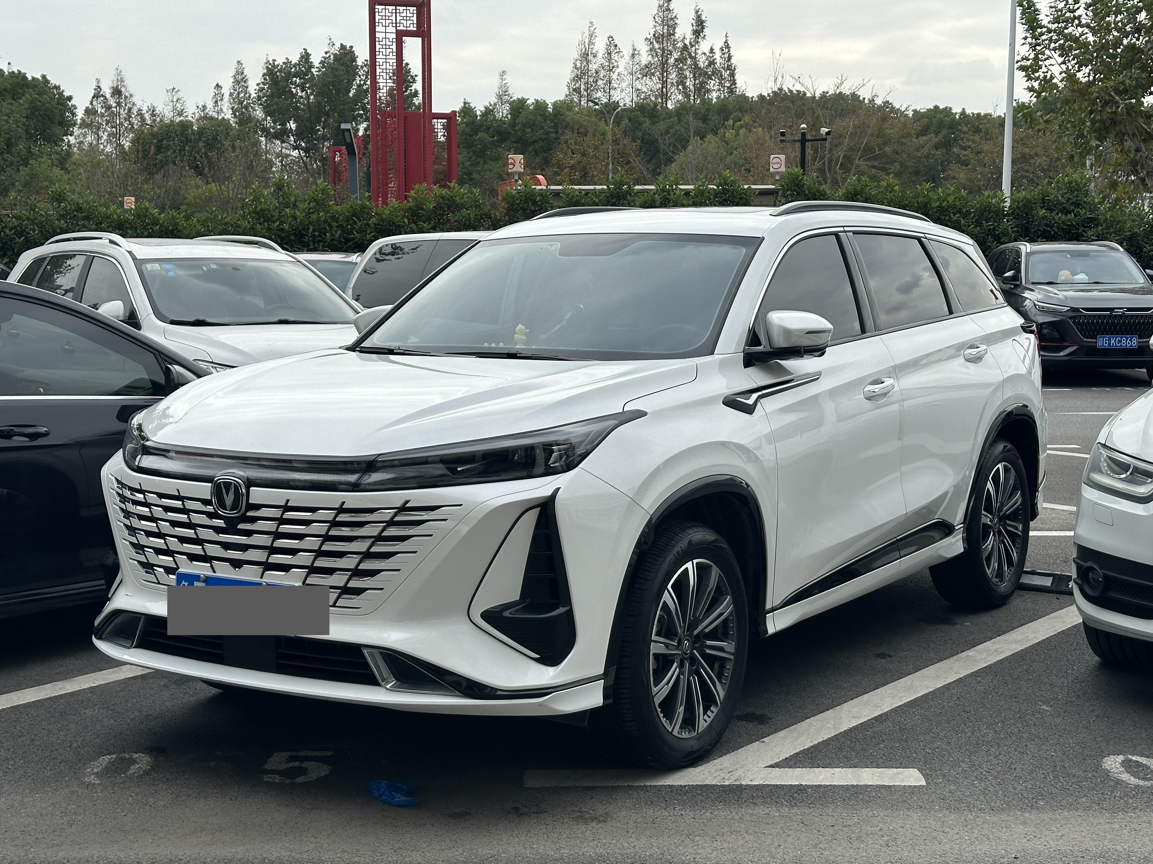 CHANGAN CS75 Plus, CS75 Plus III, автомобиль 2024 года в Китае